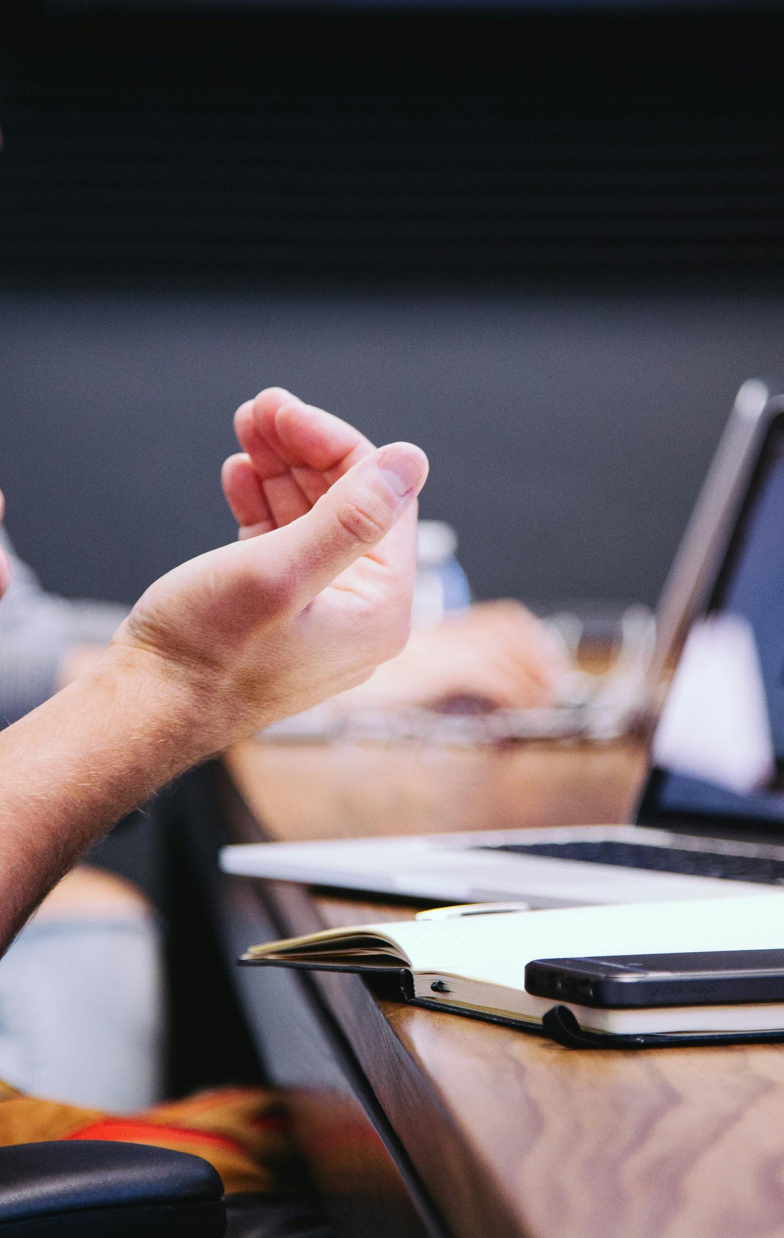 Задний фон секции героя (мобильная версия)